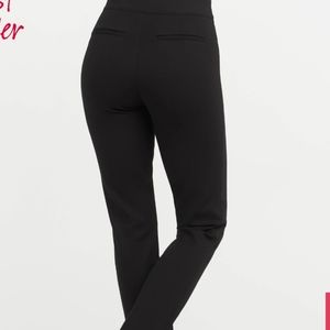 Spanx The Perfect Pant slim straight. Size large. Petite.